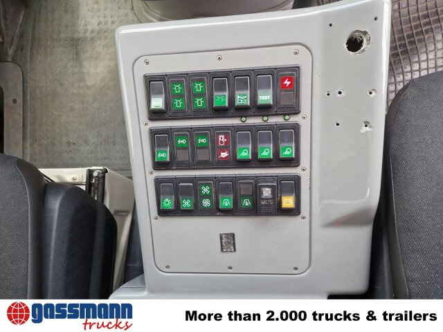 Mercedes-Benz Sprinter 516 CDI 4x2, Rettungswagen - Furgone chiuso: foto 2 Mercedes-Benz Sprinter 516 CDI 4x2, Rettungswagen - Furgone chiuso: foto 2