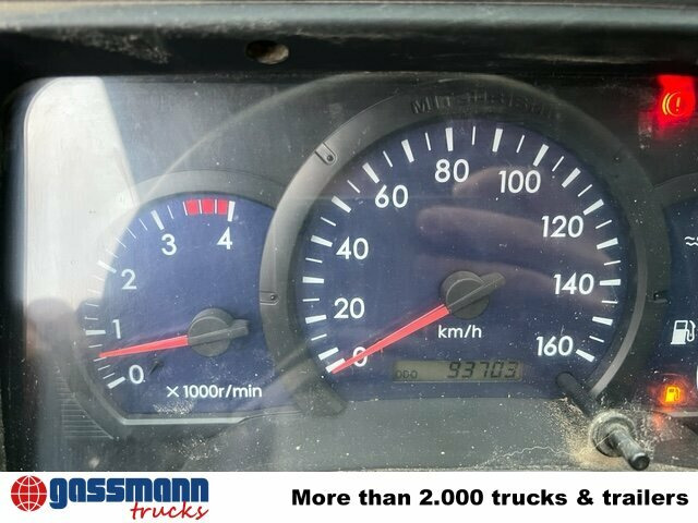 Mitsubishi Canter Fuso 7C15D 4x2 - Autocarro ribaltabile: foto 4 Mitsubishi Canter Fuso 7C15D 4x2 - Autocarro ribaltabile: foto 4