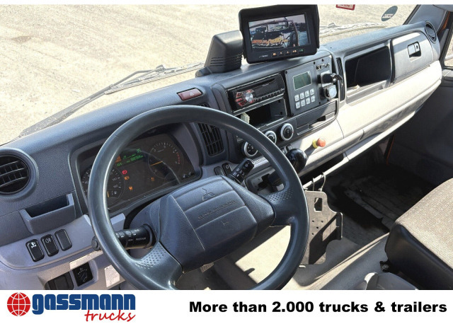 Mitsubishi Fuso 7C18 4x2, Zöller Micro XL 7, Zöller - Spazzatrice stradale: foto 5 Mitsubishi Fuso 7C18 4x2, Zöller Micro XL 7, Zöller - Spazzatrice stradale: foto 5