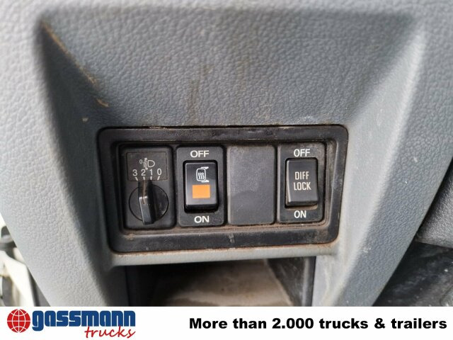 Renault D 180.75 4x2 mit Kran Palfinger PK6001 - Autocarro con pianale/ Cassone fisso, Camion con gru: foto 2 Renault D 180.75 4x2 mit Kran Palfinger PK6001 - Autocarro con pianale/ Cassone fisso, Camion con gru: foto 2