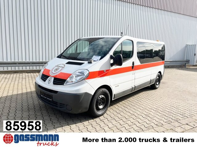 Renault Trafik 2.0 dCi115 4x2, Krankentransporter - Ambulanza: foto 1 Renault Trafik 2.0 dCi115 4x2, Krankentransporter - Ambulanza: foto 1