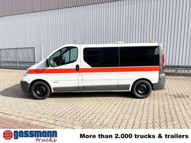 Renault Trafik 2.0 dCi115 4x2, Krankentransporter - Ambulanza: foto 4 Renault Trafik 2.0 dCi115 4x2, Krankentransporter - Ambulanza: foto 4