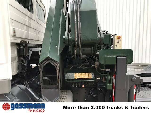 Mercedes-Benz Actros 1836 LS 4x2 mit Kran MKG HLK 330HP - Trattore stradale: foto 3 Mercedes-Benz Actros 1836 LS 4x2 mit Kran MKG HLK 330HP - Trattore stradale: foto 3