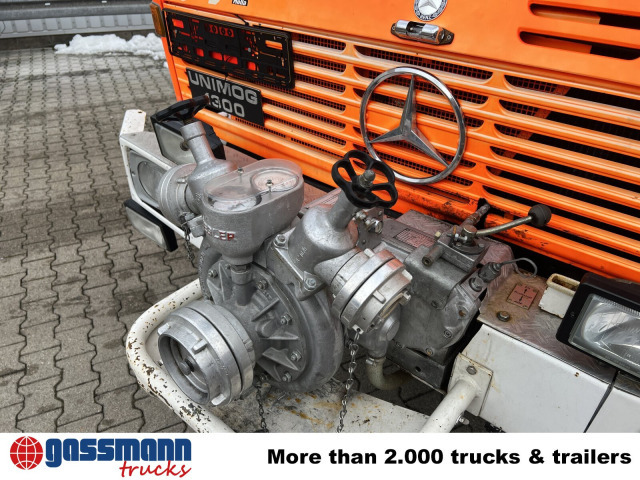 Unimog U 1300 L 4x4 Doka, LF8 - Autopompa: foto 2 Unimog U 1300 L 4x4 Doka, LF8 - Autopompa: foto 2