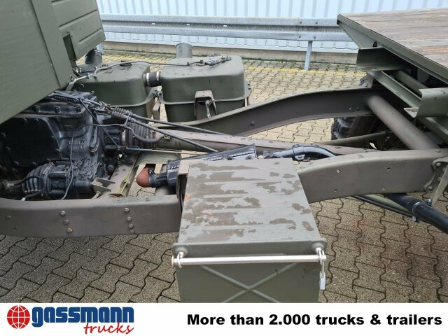 Unimog 404 4x4 S Cabrio, Benziner - Veicolo speciale/ Comunale: foto 3 Unimog 404 4x4 S Cabrio, Benziner - Veicolo speciale/ Comunale: foto 3