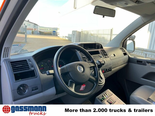 Volkswagen T5 2.5 TDI 4x2, Krankenwagen - Ambulanza: foto 5 Volkswagen T5 2.5 TDI 4x2, Krankenwagen - Ambulanza: foto 5