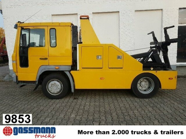 Volvo FL 612 L, Abschleppwagen Hubbrille 3 to - Camion bisarca: foto 1 Volvo FL 612 L, Abschleppwagen Hubbrille 3 to - Camion bisarca: foto 1