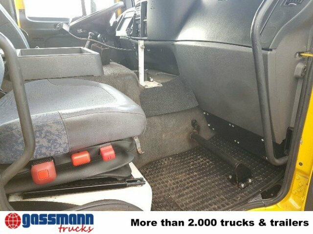 Volvo FL 612 L, Abschleppwagen Hubbrille 3 to - Camion bisarca: foto 2 Volvo FL 612 L, Abschleppwagen Hubbrille 3 to - Camion bisarca: foto 2