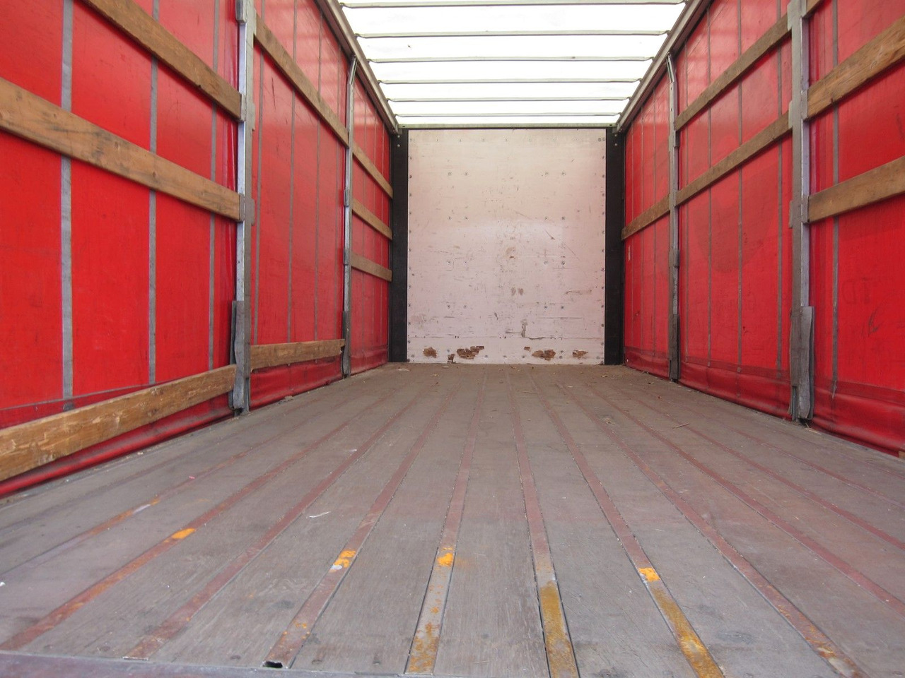 Camion centinato DAF CF 230 19T Schiebeplane LDW Portalturen: foto 7