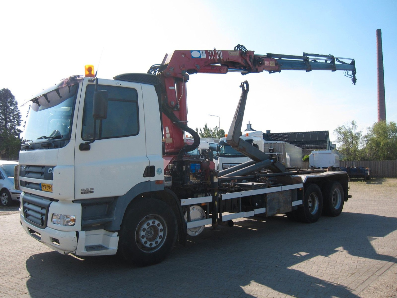 DAF CF 85 480 6x2 HMF 2220 3xhydr Remote Manual E3 - Autocarro scarrabile, Camion con gru: foto 2 DAF CF 85 480 6x2 HMF 2220 3xhydr Remote Manual E3 - Autocarro scarrabile, Camion con gru: foto 2