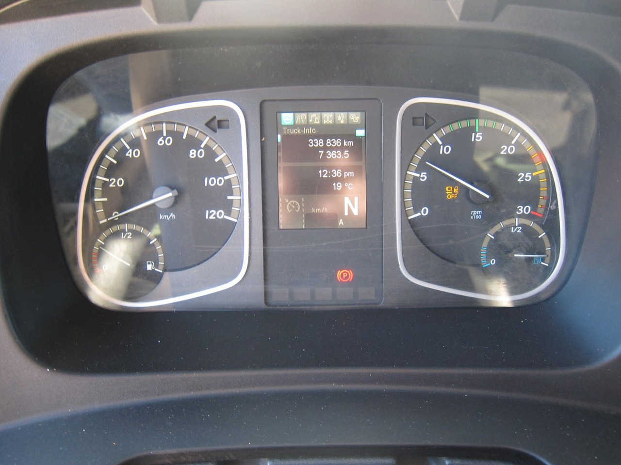 Leasing di  Mercedes-Benz Atego 1521 L Bordwande LBW 338tkm E6 Mercedes-Benz Atego 1521 L Bordwande LBW 338tkm E6: foto 8