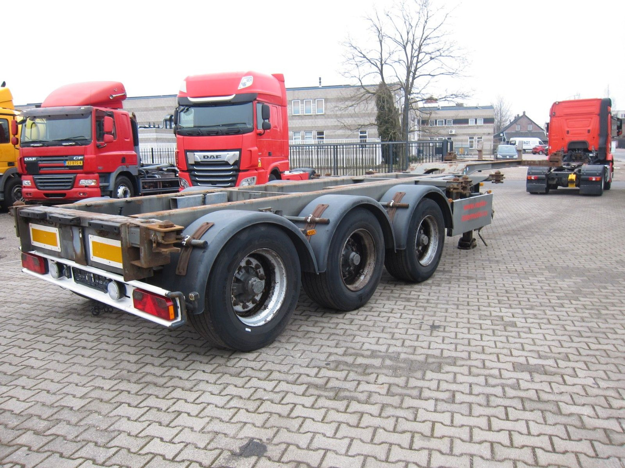 Renders Euro 902 Multi All connections 2xExtendable BPW - Semirimorchio portacontainer/ Caisse interchangeable: foto 5 Renders Euro 902 Multi All connections 2xExtendable BPW - Semirimorchio portacontainer/ Caisse interchangeable: foto 5