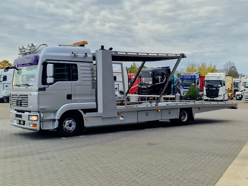 MAN TGL 12.240 4x2 Cartransporter - 12T - AS Tronic - Hydraulic deck - Sleeper cab - Camion bisarca: foto 5 MAN TGL 12.240 4x2 Cartransporter - 12T - AS Tronic - Hydraulic deck - Sleeper cab - Camion bisarca: foto 5