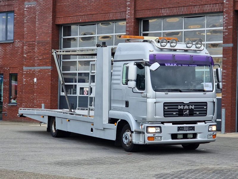 MAN TGL 12.240 4x2 Cartransporter - 12T - AS Tronic - Hydraulic deck - Sleeper cab - Camion bisarca: foto 2 MAN TGL 12.240 4x2 Cartransporter - 12T - AS Tronic - Hydraulic deck - Sleeper cab - Camion bisarca: foto 2