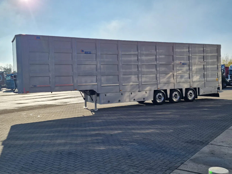 Onbekend Molas 5 deck Livestock trailer - Water & Ventilation - Loadlift - NEW! - - Semirimorchio trasporto bestiame: foto 4 Onbekend Molas 5 deck Livestock trailer - Water & Ventilation - Loadlift - NEW! - - Semirimorchio trasporto bestiame: foto 4