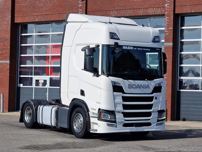 Scania R450 NGS Highline 4x2 - Retarder - Full air - Led - Navi - 2x tank - Trattore stradale: foto 1 Scania R450 NGS Highline 4x2 - Retarder - Full air - Led - Navi - 2x tank - Trattore stradale: foto 1
