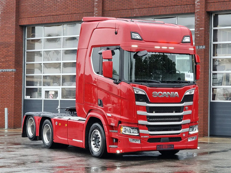 Scania R580 V8 NGS Highline 6x2 - Retarder - Leather - Full air - 3.15 WB - Navi - Led - No EGR - Trattore stradale: foto 1 Scania R580 V8 NGS Highline 6x2 - Retarder - Leather - Full air - 3.15 WB - Navi - Led - No EGR - Trattore stradale: foto 1