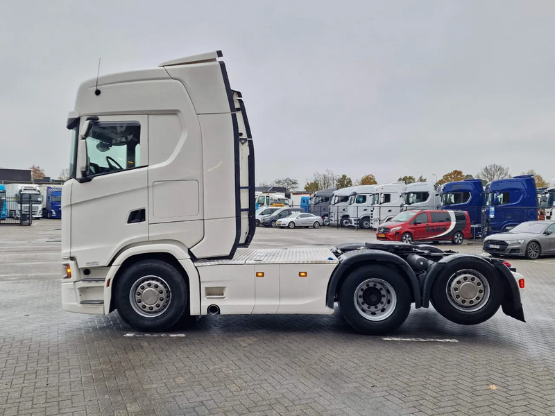 Scania S500 NGS Highline 6x2 - Retarder - PTO/Hydraulic - Full air - Leather - Led - Trattore stradale: foto 4 Scania S500 NGS Highline 6x2 - Retarder - PTO/Hydraulic - Full air - Leather - Led - Trattore stradale: foto 4