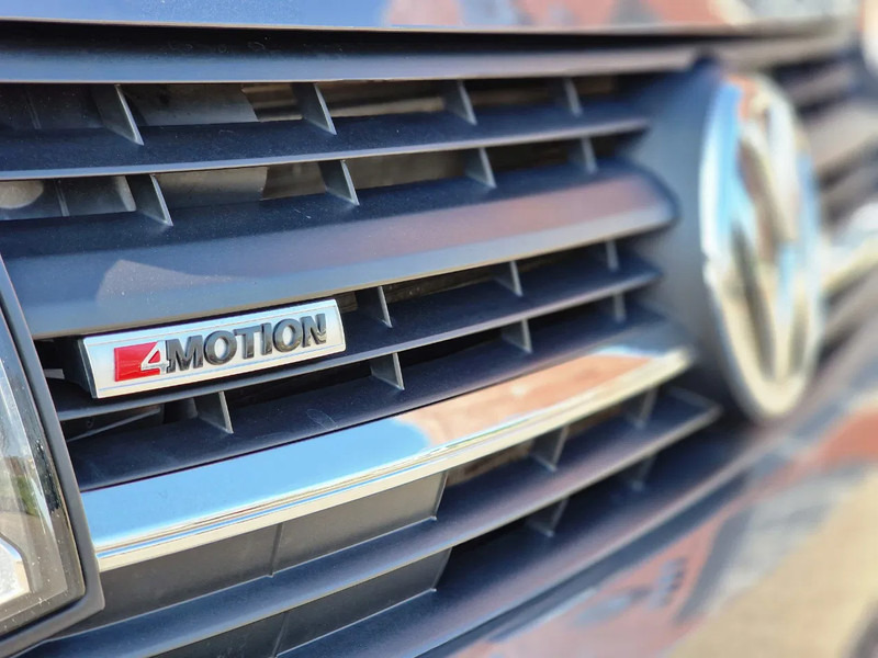 Autovettura Volkswagen Multivan 2.0 TDI 150KW 4 Motion - Hearse / Leichenwagen / Rouwauto - 2x Coffin: foto 18