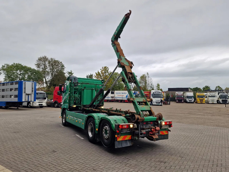 Volvo FH 13.440 6x2*4 - HIAB Hooklift 17T - Euro 5 - I shift - Steering axle - Autocarro scarrabile: foto 5 Volvo FH 13.440 6x2*4 - HIAB Hooklift 17T - Euro 5 - I shift - Steering axle - Autocarro scarrabile: foto 5