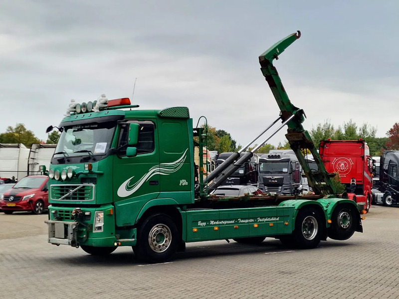 Volvo FH 13.440 6x2*4 - HIAB Hooklift 17T - Euro 5 - I shift - Steering axle - Autocarro scarrabile: foto 3 Volvo FH 13.440 6x2*4 - HIAB Hooklift 17T - Euro 5 - I shift - Steering axle - Autocarro scarrabile: foto 3
