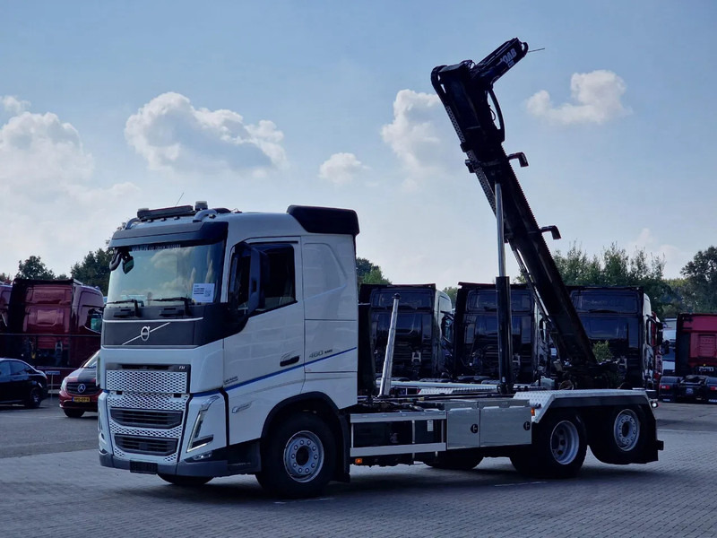 Volvo FH 13.460 6x2 - JOAB Hookmaster / Hooklift - 4.60 WB - Full air - Like new - Autocarro scarrabile: foto 4 Volvo FH 13.460 6x2 - JOAB Hookmaster / Hooklift - 4.60 WB - Full air - Like new - Autocarro scarrabile: foto 4