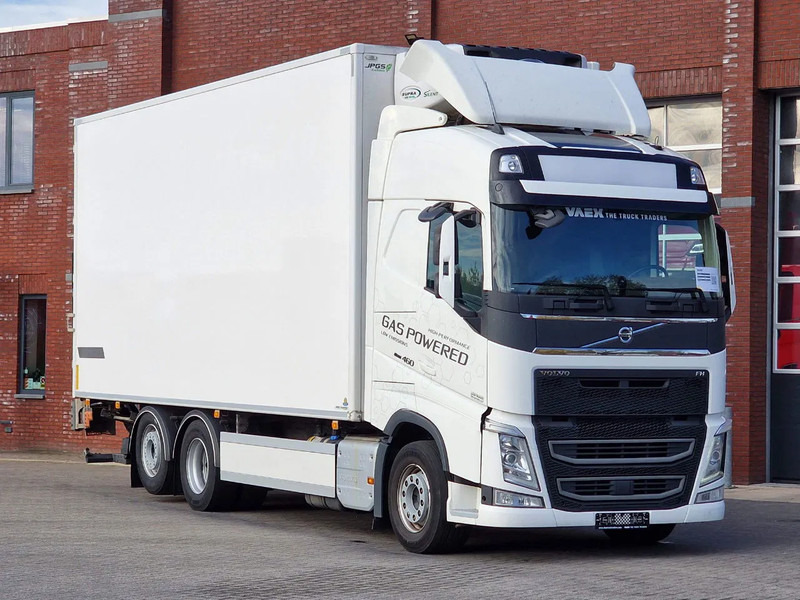 Volvo FH 13.460 Globetrotter 6x2 - Carrier Frigo Supra 850 Nordic - Loadlift - Full air - LNG - Autocarro cella isotermica: foto 1 Volvo FH 13.460 Globetrotter 6x2 - Carrier Frigo Supra 850 Nordic - Loadlift - Full air - LNG - Autocarro cella isotermica: foto 1