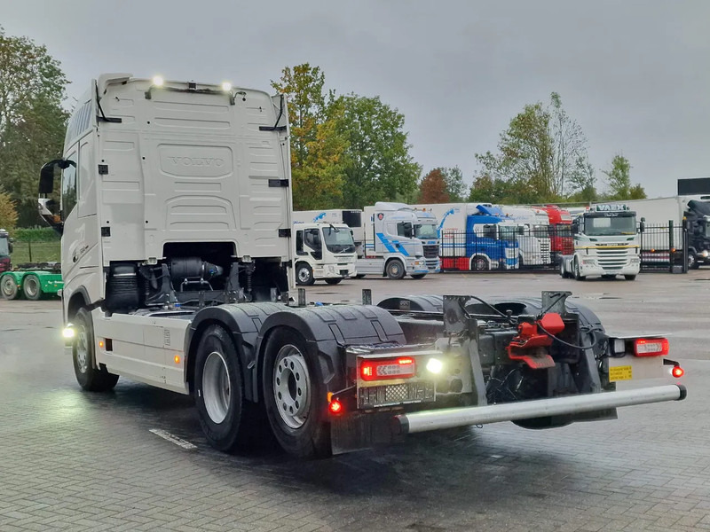 Volvo FH 13.500 Globetrotter 6x2 - I Save - PTO - 4.30 WB - Work Remote - Autocarro telaio: foto 5 Volvo FH 13.500 Globetrotter 6x2 - I Save - PTO - 4.30 WB - Work Remote - Autocarro telaio: foto 5