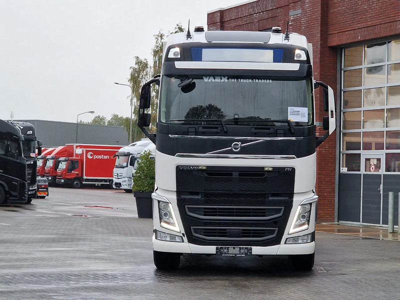 Volvo FH 13.500 Globetrotter 6x2 - I Save - PTO - 4.30 WB - Work Remote - Autocarro telaio: foto 2 Volvo FH 13.500 Globetrotter 6x2 - I Save - PTO - 4.30 WB - Work Remote - Autocarro telaio: foto 2