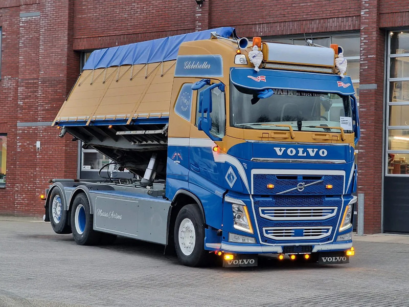 Volvo FH 13.540 Globetrotter 6x2 - 3 way tipper - Full air - I parkcool - Custom interior - Autocarro ribaltabile: foto 2 Volvo FH 13.540 Globetrotter 6x2 - 3 way tipper - Full air - I parkcool - Custom interior - Autocarro ribaltabile: foto 2