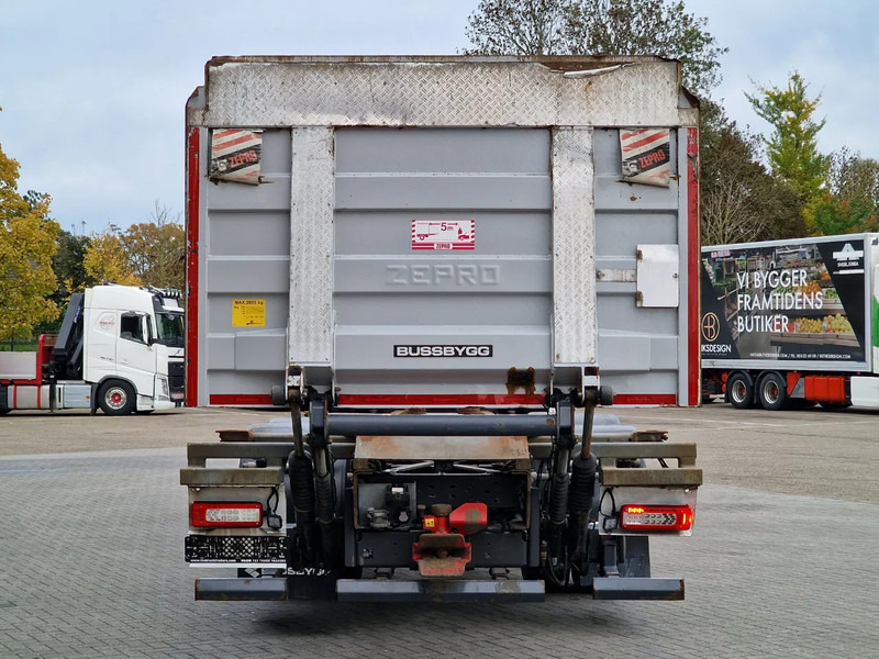 Autocarro portacontainer/ Caisse interchangeable Volvo FH 13.540 Globetrotter 6x2 - BDF - Loadlift - Full air - I parkcool - 4.80 WB: foto 6