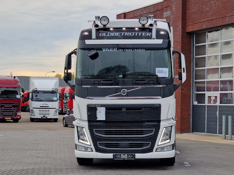 Volvo FH 13.540 Globetrotter 6x2 - BDF - Loadlift - Full air - I parkcool - 4.80 WB - Autocarro portacontainer/ Caisse interchangeable: foto 2 Volvo FH 13.540 Globetrotter 6x2 - BDF - Loadlift - Full air - I parkcool - 4.80 WB - Autocarro portacontainer/ Caisse interchangeable: foto 2