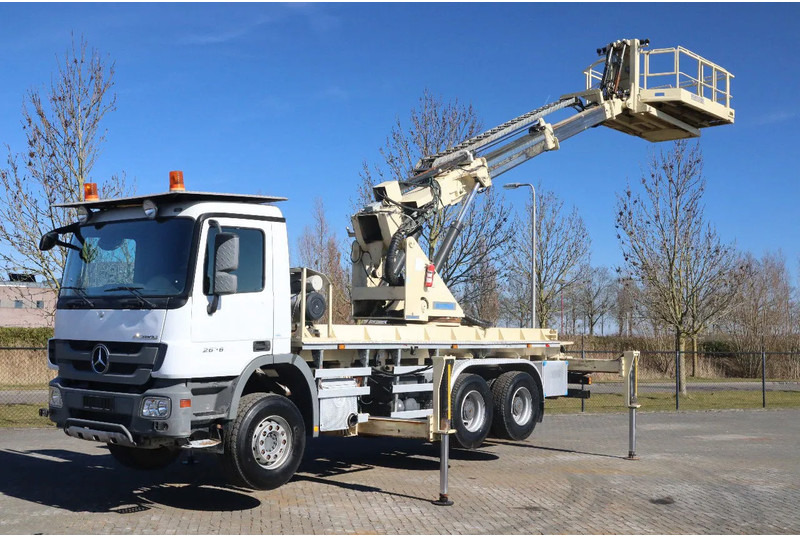 Mercedes-Benz Actros 2636 6X4 | TUNNEL PLATFORM | REMOTE DRIVING - Camion: foto 1 Mercedes-Benz Actros 2636 6X4 | TUNNEL PLATFORM | REMOTE DRIVING - Camion: foto 1