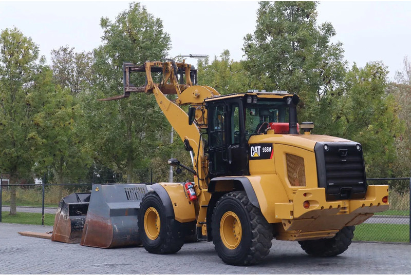 Caterpillar 938 M | 2X BUCKET | JIB | FORKS | BSS | GOOD CONDITION - Pala gommata: foto 3 Caterpillar 938 M | 2X BUCKET | JIB | FORKS | BSS | GOOD CONDITION - Pala gommata: foto 3