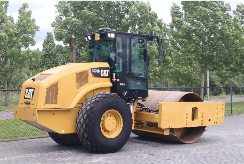 Rullo Caterpillar CS78B | TRIMBLE GPS | GOOD CONDITION: foto 6