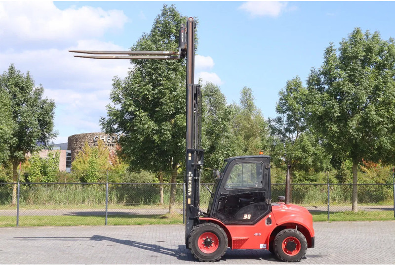 Hangcha CPCD30 - XW43C-RT4 | 4X4 | TRIPLEX | SIDESHIFT | SPREADERS - Carrello elevatore fuoristrada: foto 1 Hangcha CPCD30 - XW43C-RT4 | 4X4 | TRIPLEX | SIDESHIFT | SPREADERS - Carrello elevatore fuoristrada: foto 1