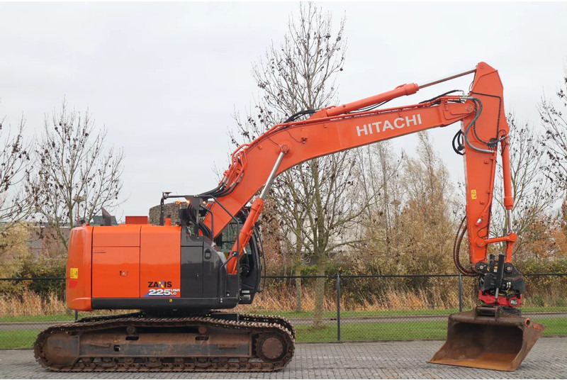 Hitachi ZX225 USRLC-6 | ROTOTILT | 3X BUCKET | TOPCON 3D MC GPS - Escavatore cingolato: foto 4 Hitachi ZX225 USRLC-6 | ROTOTILT | 3X BUCKET | TOPCON 3D MC GPS - Escavatore cingolato: foto 4