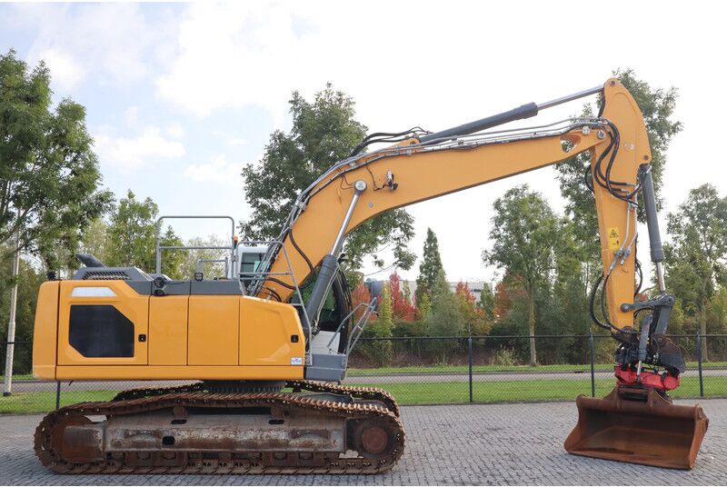 Liebherr R924 WLC | ROTOTILT R8 | BUCKET | - Escavatore cingolato: foto 4 Liebherr R924 WLC | ROTOTILT R8 | BUCKET | - Escavatore cingolato: foto 4