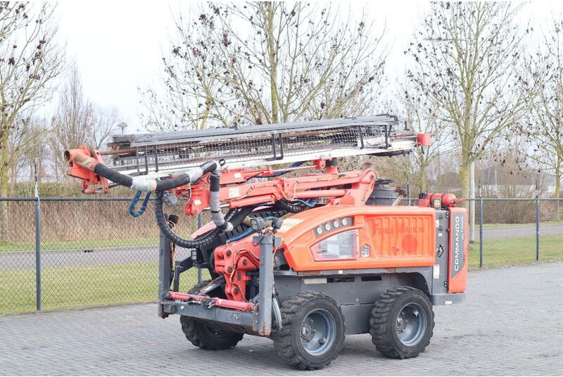 Leasing di Sandvik COMMANDO DC130 Ri | SURFACE DRILLING RIG | REMOTE Sandvik COMMANDO DC130 Ri | SURFACE DRILLING RIG | REMOTE: foto 8 Leasing di Sandvik COMMANDO DC130 Ri | SURFACE DRILLING RIG | REMOTE Sandvik COMMANDO DC130 Ri | SURFACE DRILLING RIG | REMOTE: foto 8