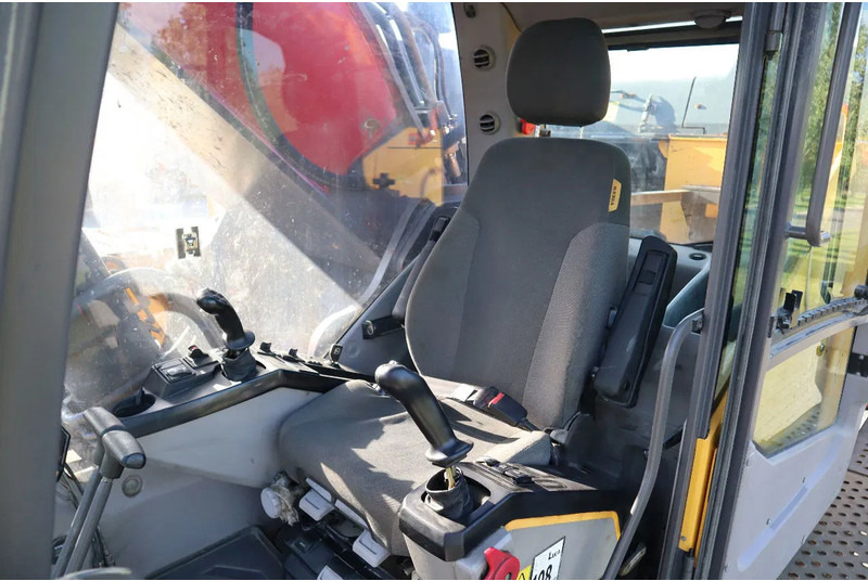 Escavatore cingolato Volvo EC 750 EL | BUCKET | HYDRAULIC QUICK COUPLER: foto 17