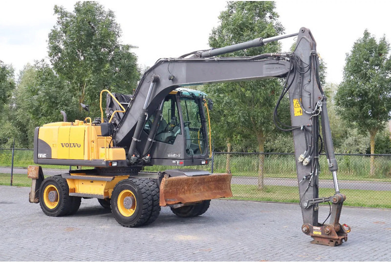 Volvo EW160 C | QUICK COUPLER | ELEVATING CABIN | UMSCHLAG - Escavatore per movimentazione: foto 5 Volvo EW160 C | QUICK COUPLER | ELEVATING CABIN | UMSCHLAG - Escavatore per movimentazione: foto 5
