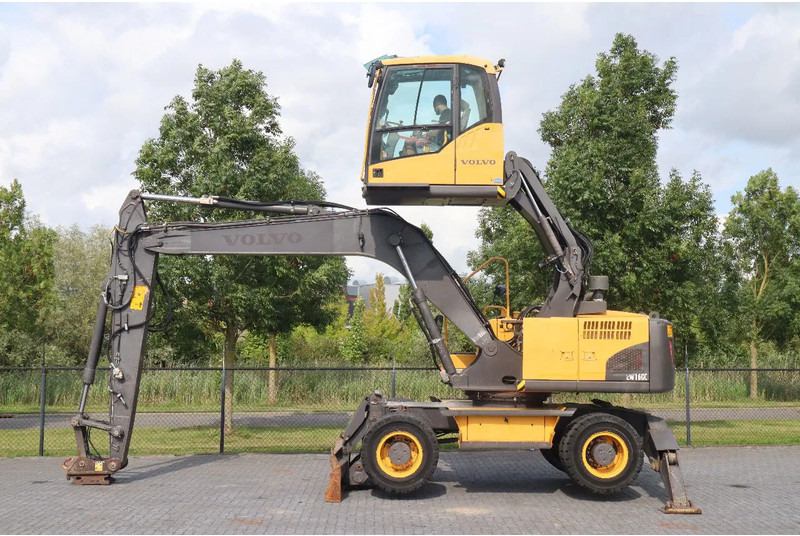 Volvo EW160 C | QUICK COUPLER | ELEVATING CABIN | UMSCHLAG - Escavatore per movimentazione: foto 1 Volvo EW160 C | QUICK COUPLER | ELEVATING CABIN | UMSCHLAG - Escavatore per movimentazione: foto 1