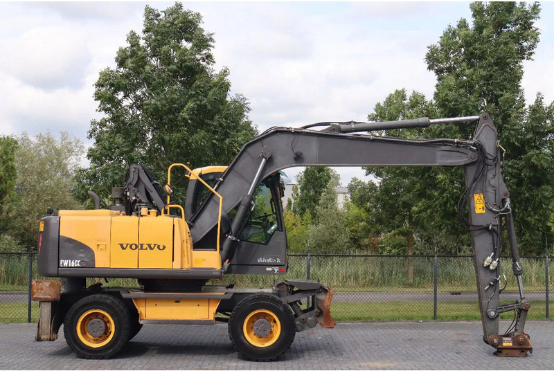 Volvo EW160 C | QUICK COUPLER | ELEVATING CABIN | UMSCHLAG - Escavatore per movimentazione: foto 4 Volvo EW160 C | QUICK COUPLER | ELEVATING CABIN | UMSCHLAG - Escavatore per movimentazione: foto 4