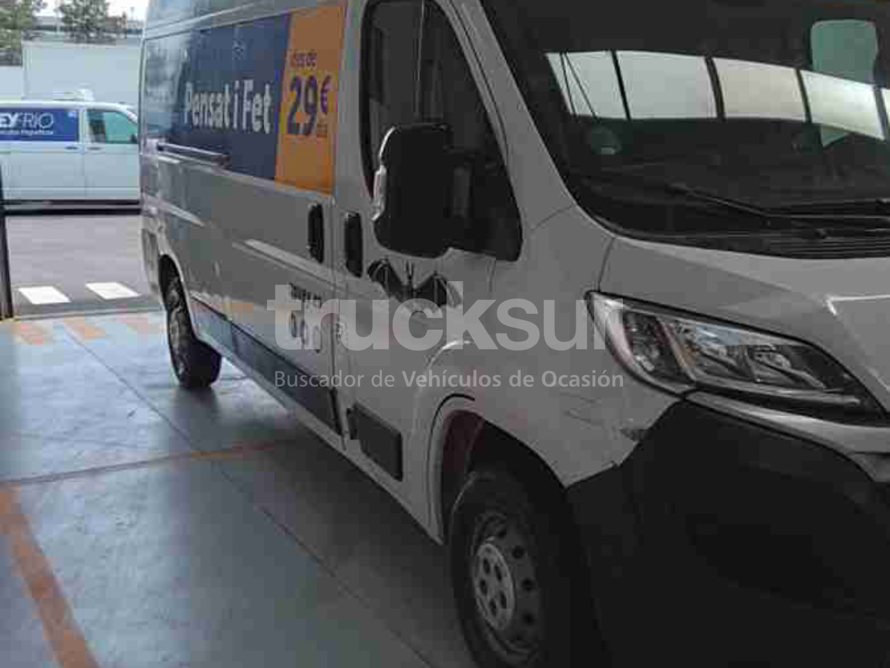 CITROEN 120.35 L3H2 12M3 - Furgone box: foto 3 CITROEN 120.35 L3H2 12M3 - Furgone box: foto 3