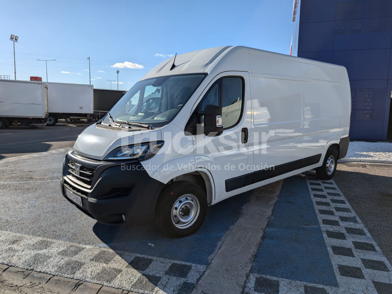 FIAT DUCATO 125.35 - Furgone box: foto 2 FIAT DUCATO 125.35 - Furgone box: foto 2
