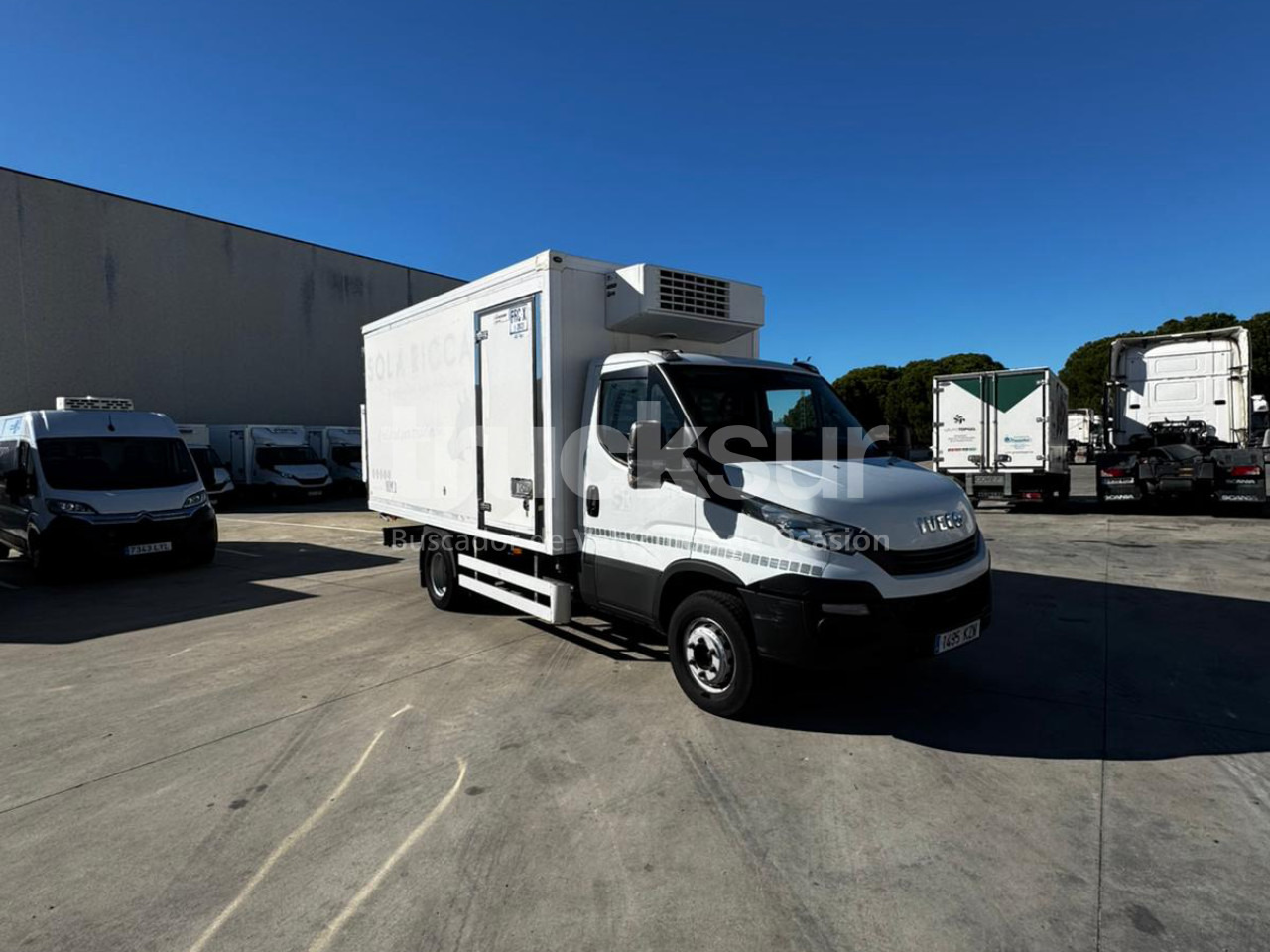 IVECO 72C18 - Autocarro frigorifero: foto 1 IVECO 72C18 - Autocarro frigorifero: foto 1