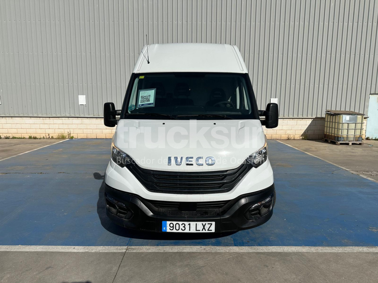 IVECO DAILY 35S16 F 12M3 - Furgone box: foto 3 IVECO DAILY 35S16 F 12M3 - Furgone box: foto 3