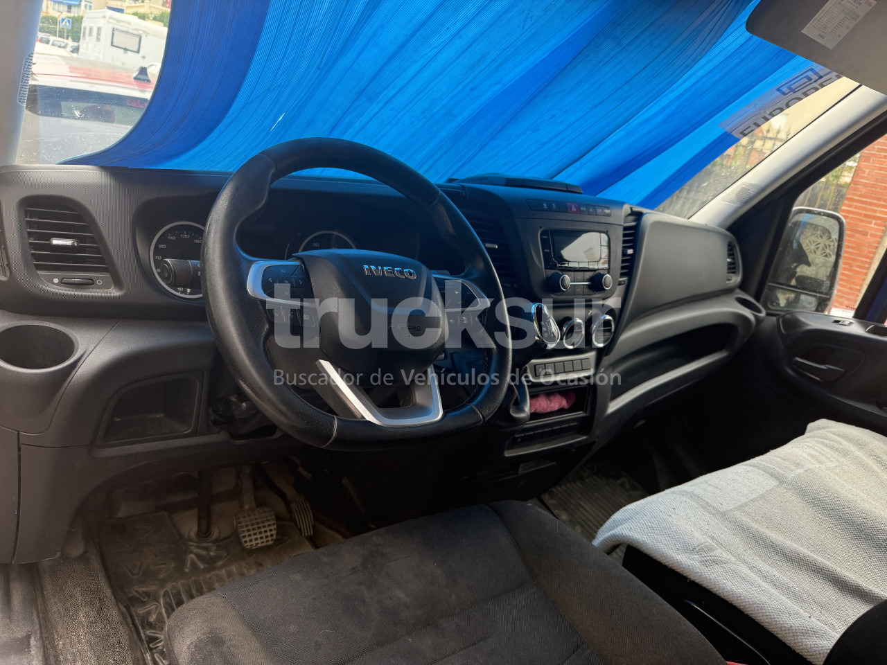 IVECO DAILY 35S16 - Furgone box: foto 5 IVECO DAILY 35S16 - Furgone box: foto 5