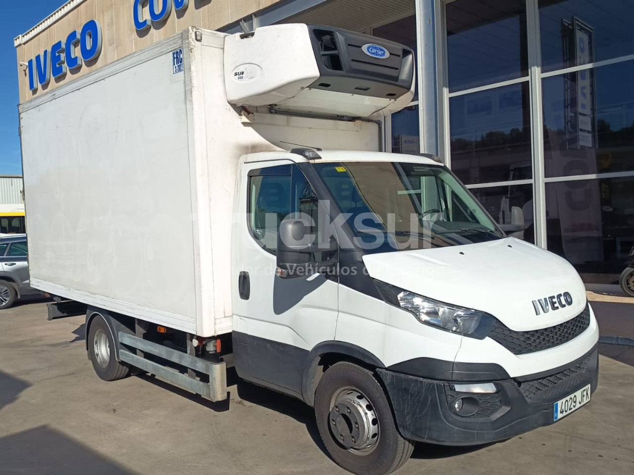 IVECO DAILY 70C15 - Autocarro furgonato: foto 1 IVECO DAILY 70C15 - Autocarro furgonato: foto 1