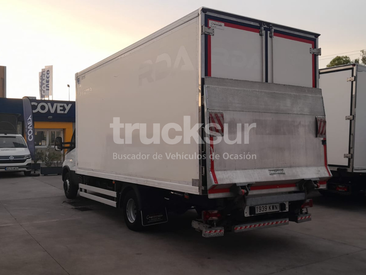 IVECO DAILY 72C18 FRC-X P/E - Autocarro furgonato: foto 3 IVECO DAILY 72C18 FRC-X P/E - Autocarro furgonato: foto 3